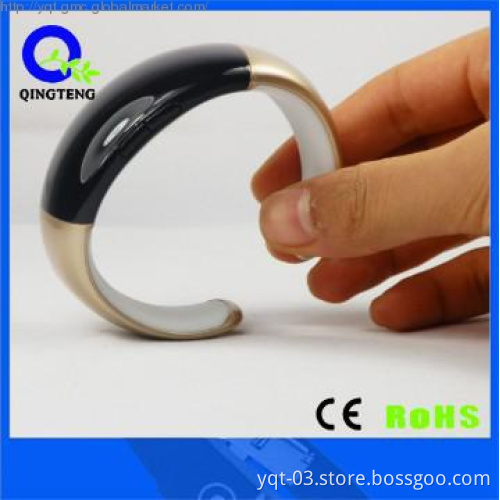 bluetooth bracelet vibrating with caller id display
